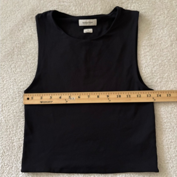 Babaton Black Muscle Tee Size Medium - Picture 5 of 8